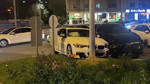 Erzurum'da kavşakta otomobiller çarpıştı: 2 yaralı