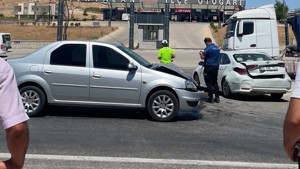 Kurtalan’da iki otomobil çarpıştı: 2 yaralı