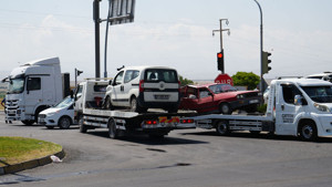 Niğde-Bor yolunda iki araç çarpıştı: 3 yaralı