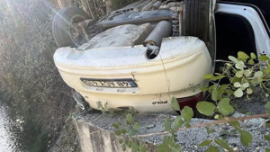 Burdur'da otomobil dereye yuvarlandı: 1 yaralı
