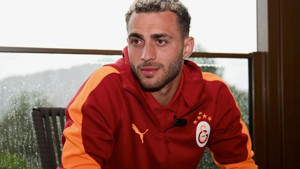 Barış Alper'in o halini gören Okan Buruk anında müdahale etti!