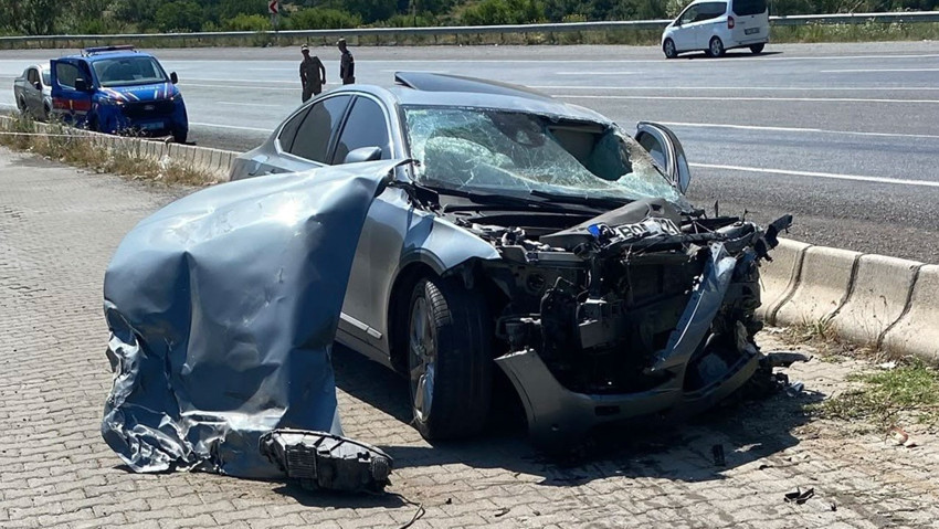 Tatvan'da zincirleme trafik kazasında 5 kişi yaralandı
