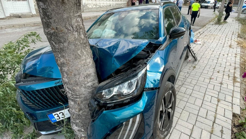 Karaman'da iki aracın karıştığı kazada 1 kişi yaralandı
