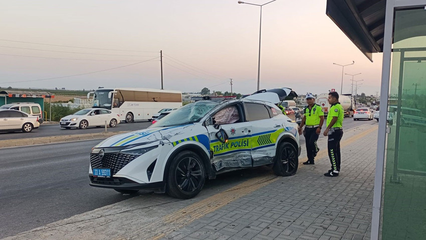 Silifke'de zincirleme kaza: 1'i polis 2 kişi yaralandı