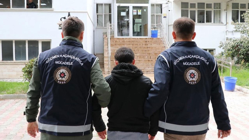 Balıkesir'de 29 düzensiz göçmen yakalandı!